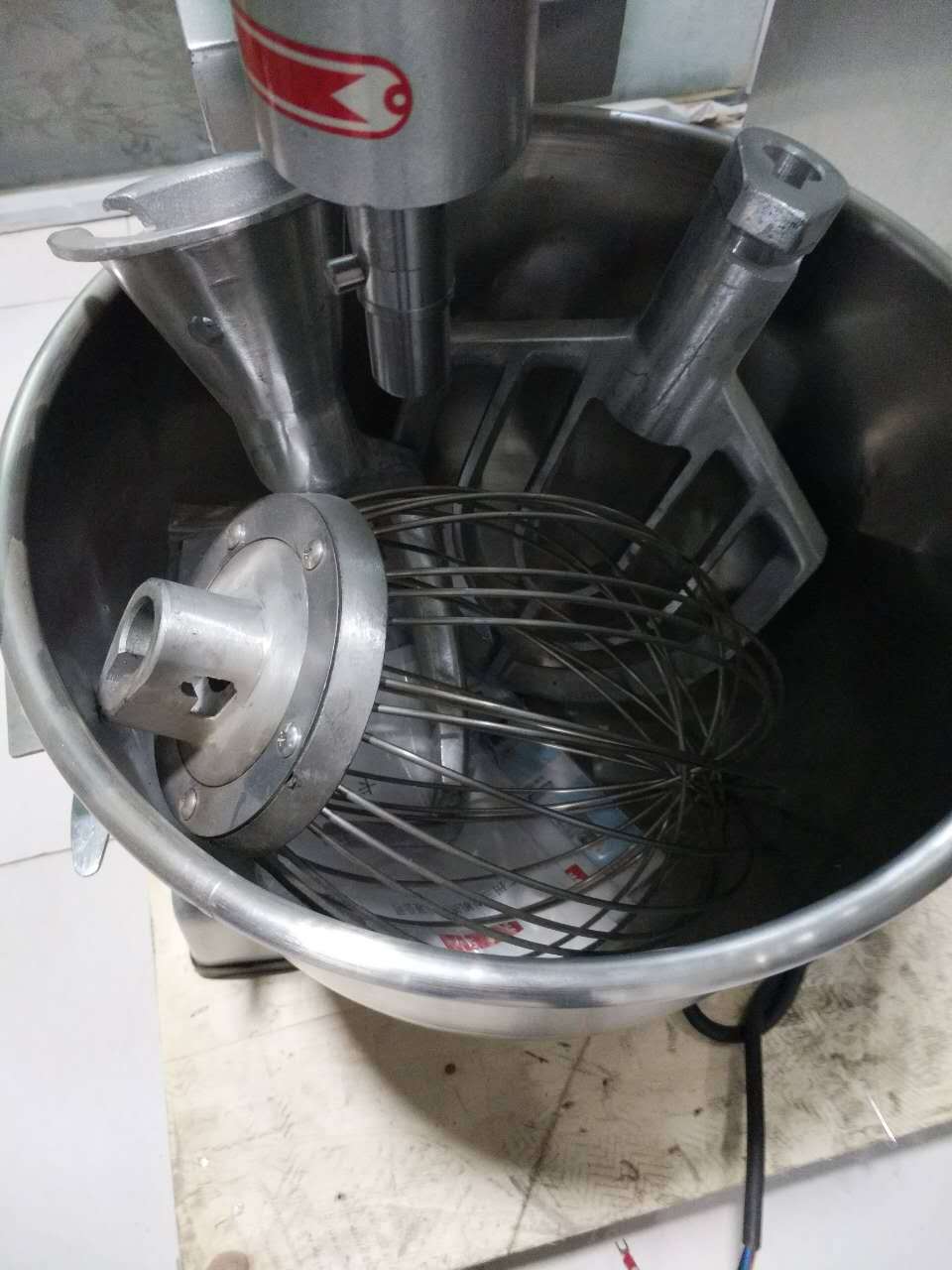 三麥30L打蛋機(jī) 多功能商用攪拌機(jī)和面機(jī)鮮奶機(jī)忌廉機(jī)奶昔機(jī)揉面機(jī)